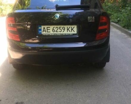 Черный Шкода Фабия, объемом двигателя 1.2 л и пробегом 201 тыс. км за 4500 $, фото 1 на Automoto.ua