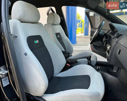 Черный Шкода Фабия, объемом двигателя 1.9 л и пробегом 265 тыс. км за 6599 $, фото 25 на Automoto.ua