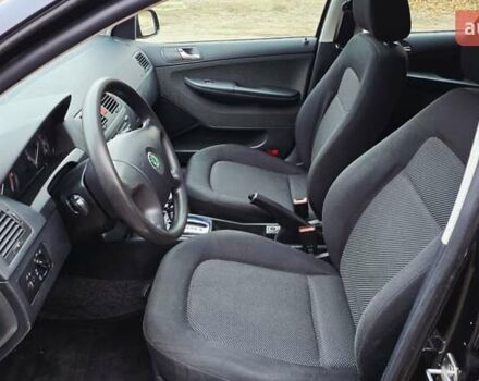 Черный Шкода Фабия, объемом двигателя 1.39 л и пробегом 173 тыс. км за 5799 $, фото 42 на Automoto.ua