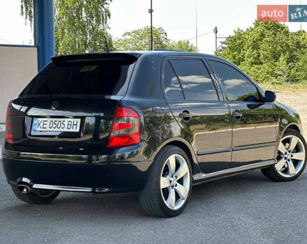 Черный Шкода Фабия, объемом двигателя 1.9 л и пробегом 265 тыс. км за 6599 $, фото 4 на Automoto.ua