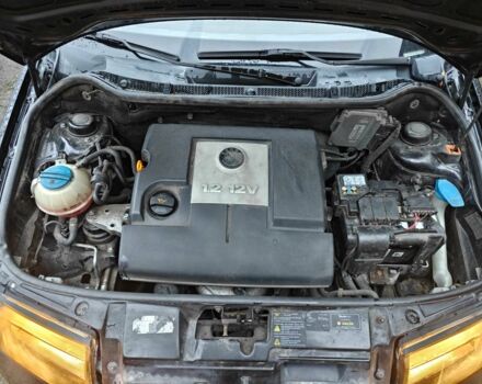 Черный Шкода Фабия, объемом двигателя 1.2 л и пробегом 315 тыс. км за 3300 $, фото 10 на Automoto.ua