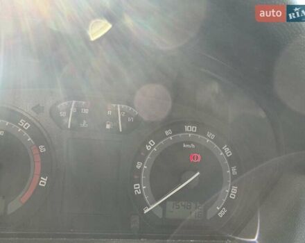 Черный Шкода Фабия, объемом двигателя 1.2 л и пробегом 154 тыс. км за 3500 $, фото 4 на Automoto.ua