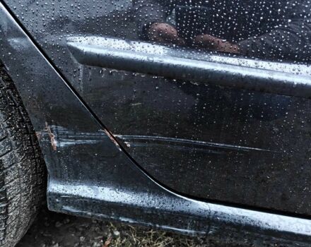 Черный Шкода Фабия, объемом двигателя 1.2 л и пробегом 315 тыс. км за 3300 $, фото 16 на Automoto.ua