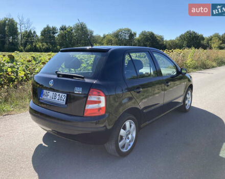 Черный Шкода Фабия, объемом двигателя 1.4 л и пробегом 250 тыс. км за 5150 $, фото 7 на Automoto.ua