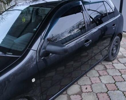 Черный Шкода Фабия, объемом двигателя 1.2 л и пробегом 313 тыс. км за 2700 $, фото 2 на Automoto.ua
