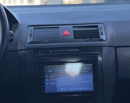 Черный Шкода Фабия, объемом двигателя 1.2 л и пробегом 220 тыс. км за 2999 $, фото 16 на Automoto.ua