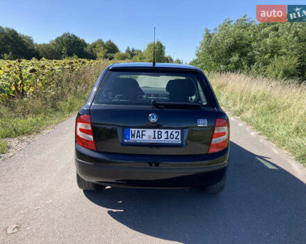 Черный Шкода Фабия, объемом двигателя 1.4 л и пробегом 250 тыс. км за 5150 $, фото 6 на Automoto.ua