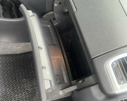 Черный Шкода Фабия, объемом двигателя 1.39 л и пробегом 171 тыс. км за 4700 $, фото 31 на Automoto.ua