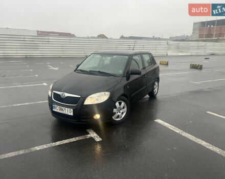 Черный Шкода Фабия, объемом двигателя 1.39 л и пробегом 171 тыс. км за 4700 $, фото 3 на Automoto.ua