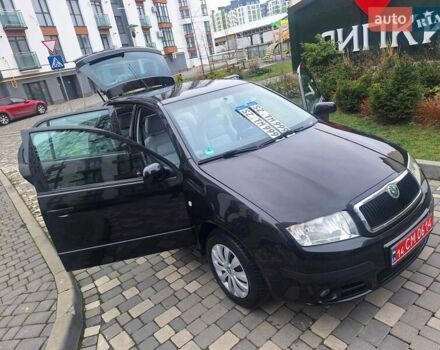 Чорний Шкода Фабія, об'ємом двигуна 1.4 л та пробігом 137 тис. км за 4750 $, фото 36 на Automoto.ua