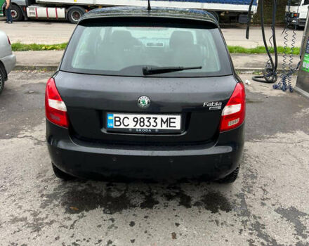 Черный Шкода Фабия, объемом двигателя 1.6 л и пробегом 310 тыс. км за 3900 $, фото 14 на Automoto.ua