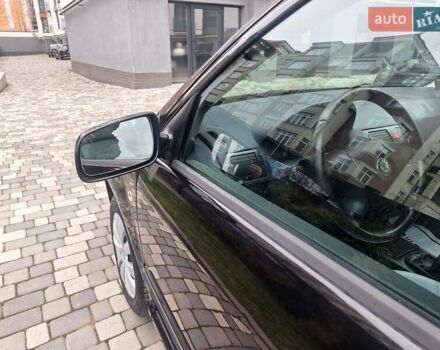 Чорний Шкода Фабія, об'ємом двигуна 1.4 л та пробігом 137 тис. км за 4750 $, фото 62 на Automoto.ua