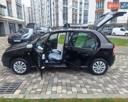 Чорний Шкода Фабія, об'ємом двигуна 1.4 л та пробігом 137 тис. км за 4750 $, фото 26 на Automoto.ua