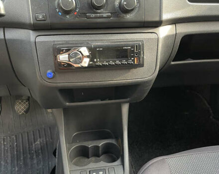 Черный Шкода Фабия, объемом двигателя 0 л и пробегом 121 тыс. км за 4100 $, фото 36 на Automoto.ua