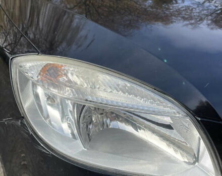 Черный Шкода Фабия, объемом двигателя 0 л и пробегом 121 тыс. км за 4100 $, фото 32 на Automoto.ua