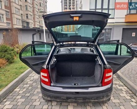 Чорний Шкода Фабія, об'ємом двигуна 1.4 л та пробігом 137 тис. км за 4750 $, фото 27 на Automoto.ua