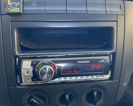 Черный Шкода Фабия, объемом двигателя 1.2 л и пробегом 340 тыс. км за 3150 $, фото 10 на Automoto.ua