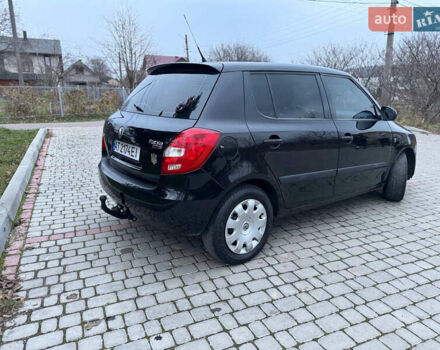 Черный Шкода Фабия, объемом двигателя 1.2 л и пробегом 215 тыс. км за 3950 $, фото 2 на Automoto.ua