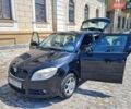 Черный Шкода Фабия, объемом двигателя 1.2 л и пробегом 217 тыс. км за 3300 $, фото 1 на Automoto.ua