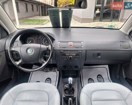 Чорний Шкода Фабія, об'ємом двигуна 1.4 л та пробігом 137 тис. км за 4750 $, фото 55 на Automoto.ua