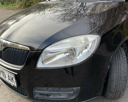 Черный Шкода Фабия, объемом двигателя 0 л и пробегом 121 тыс. км за 4100 $, фото 9 на Automoto.ua