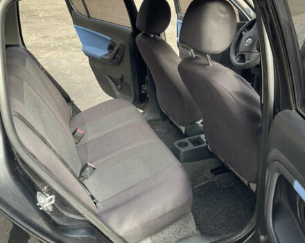 Черный Шкода Фабия, объемом двигателя 0 л и пробегом 121 тыс. км за 4100 $, фото 22 на Automoto.ua