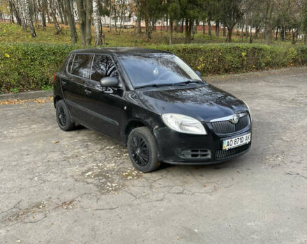 Черный Шкода Фабия, объемом двигателя 0 л и пробегом 121 тыс. км за 4100 $, фото 3 на Automoto.ua