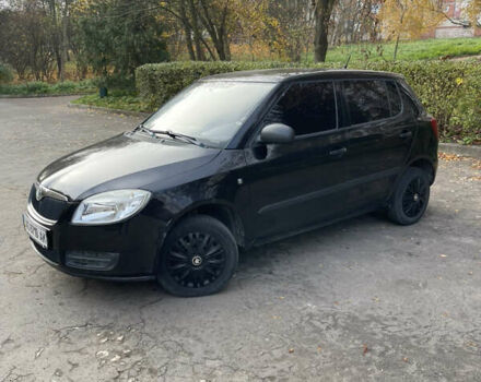 Черный Шкода Фабия, объемом двигателя 0 л и пробегом 121 тыс. км за 4100 $, фото 11 на Automoto.ua