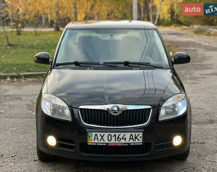Черный Шкода Фабия, объемом двигателя 1.39 л и пробегом 153 тыс. км за 4250 $, фото 7 на Automoto.ua