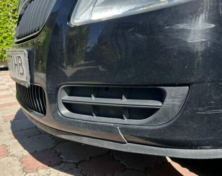 Черный Шкода Фабия, объемом двигателя 1.2 л и пробегом 195 тыс. км за 3200 $, фото 13 на Automoto.ua