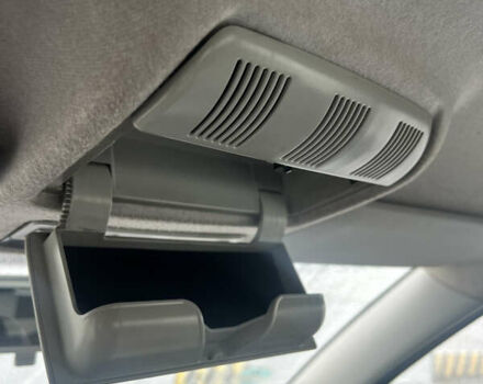 Черный Шкода Фабия, объемом двигателя 1.39 л и пробегом 171 тыс. км за 4700 $, фото 21 на Automoto.ua