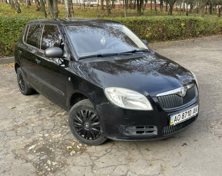 Черный Шкода Фабия, объемом двигателя 0 л и пробегом 121 тыс. км за 4100 $, фото 10 на Automoto.ua