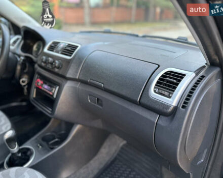 Черный Шкода Фабия, объемом двигателя 1.39 л и пробегом 153 тыс. км за 4250 $, фото 39 на Automoto.ua