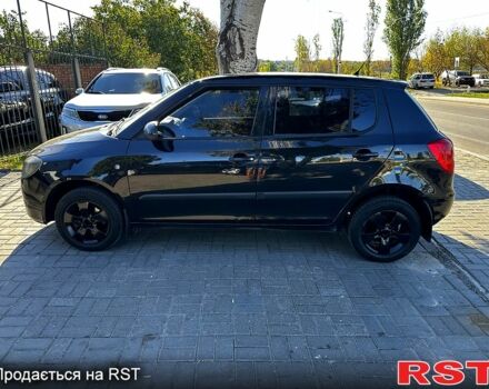 Черный Шкода Фабия, объемом двигателя 1.4 л и пробегом 0 тыс. км за 4400 $, фото 2 на Automoto.ua