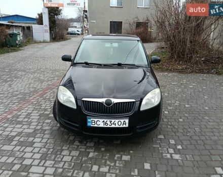 Чорний Шкода Фабія, об'ємом двигуна 1.2 л та пробігом 197 тис. км за 4500 $, фото 2 на Automoto.ua