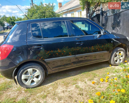 Черный Шкода Фабия, объемом двигателя 1.2 л и пробегом 198 тыс. км за 4600 $, фото 18 на Automoto.ua