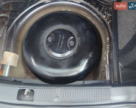 Черный Шкода Фабия, объемом двигателя 1.39 л и пробегом 228 тыс. км за 4000 $, фото 10 на Automoto.ua