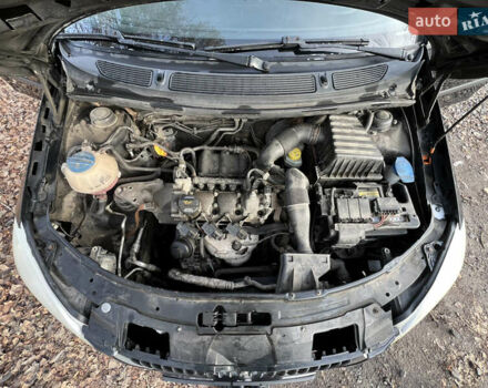 Черный Шкода Фабия, объемом двигателя 1.2 л и пробегом 272 тыс. км за 4200 $, фото 25 на Automoto.ua