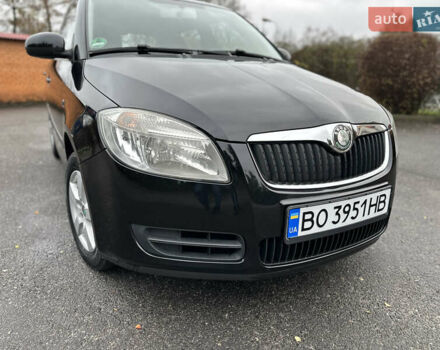 Чорний Шкода Фабія, об'ємом двигуна 1.4 л та пробігом 191 тис. км за 5350 $, фото 3 на Automoto.ua