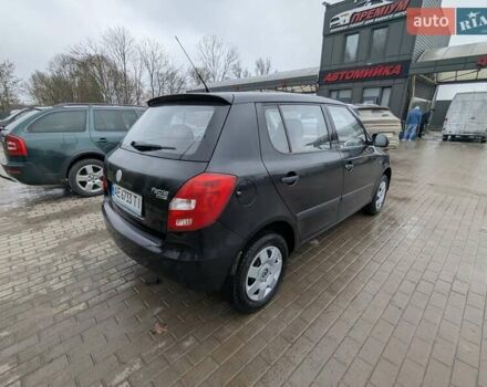 Черный Шкода Фабия, объемом двигателя 1.39 л и пробегом 230 тыс. км за 4500 $, фото 4 на Automoto.ua