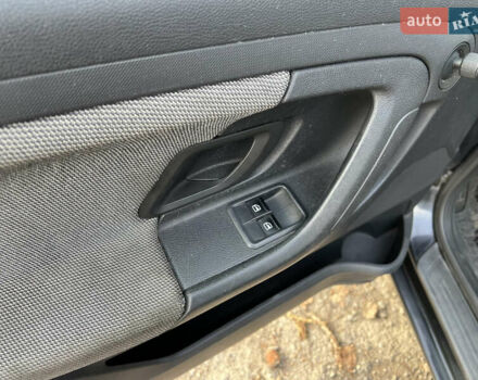 Черный Шкода Фабия, объемом двигателя 1.2 л и пробегом 272 тыс. км за 4200 $, фото 23 на Automoto.ua