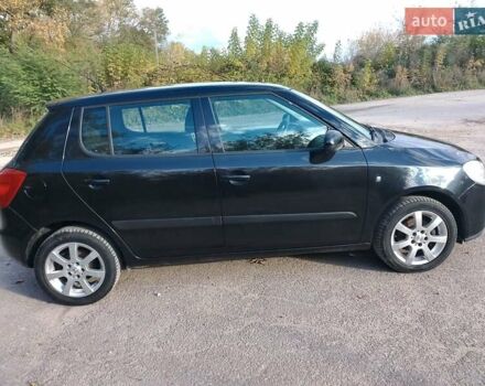 Черный Шкода Фабия, объемом двигателя 1.4 л и пробегом 135 тыс. км за 5500 $, фото 32 на Automoto.ua