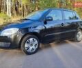 Черный Шкода Фабия, объемом двигателя 1.2 л и пробегом 130 тыс. км за 4800 $, фото 2 на Automoto.ua