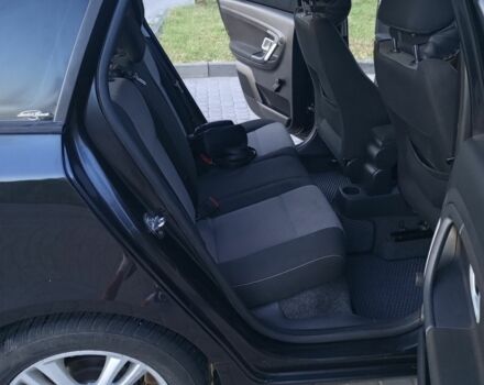 Черный Шкода Фабия, объемом двигателя 1.6 л и пробегом 200 тыс. км за 6300 $, фото 6 на Automoto.ua