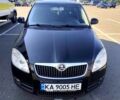 Черный Шкода Фабия, объемом двигателя 1.6 л и пробегом 208 тыс. км за 4500 $, фото 1 на Automoto.ua