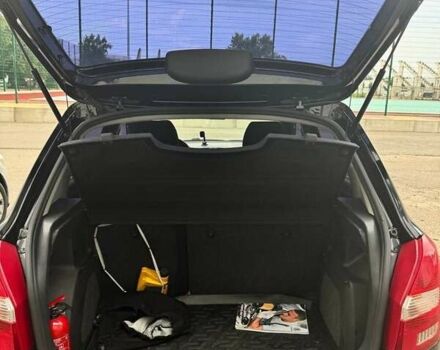 Черный Шкода Фабия, объемом двигателя 1.6 л и пробегом 114 тыс. км за 6100 $, фото 1 на Automoto.ua