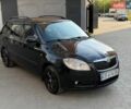 Черный Шкода Фабия, объемом двигателя 1.6 л и пробегом 265 тыс. км за 2999 $, фото 1 на Automoto.ua
