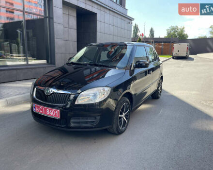 Черный Шкода Фабия, объемом двигателя 1.4 л и пробегом 217 тыс. км за 5999 $, фото 15 на Automoto.ua