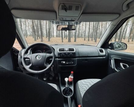 Шкода Фабия 2008 в Харькове на Automoto.ua Черный Шкода Фабия, объемом двигателя 1.4 л и пробегом 200 тыс. км за 5500 $, фото 21 на Automoto.ua