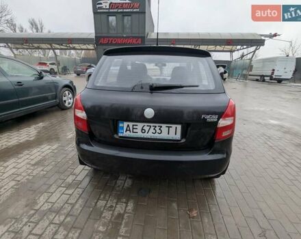 Черный Шкода Фабия, объемом двигателя 1.39 л и пробегом 230 тыс. км за 4500 $, фото 8 на Automoto.ua